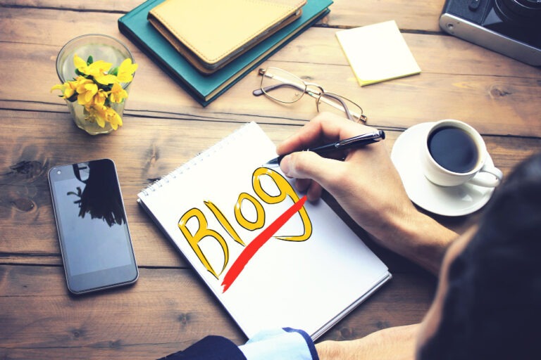 Top 8 Tips For Content Writing For Blogs To Boost Engagement And Traffic